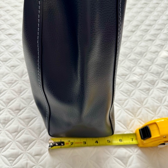 NWT Coach Derby Tote Bag Embossed Horse Carriage Silver/Midnight Navy Multi - Picture 11 of 13